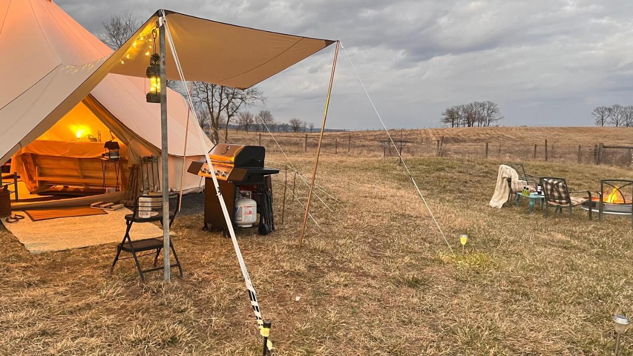 Shenandoah Valley Glamping - Amazing Views - Farm Edinburg Zewnętrze zdjęcie