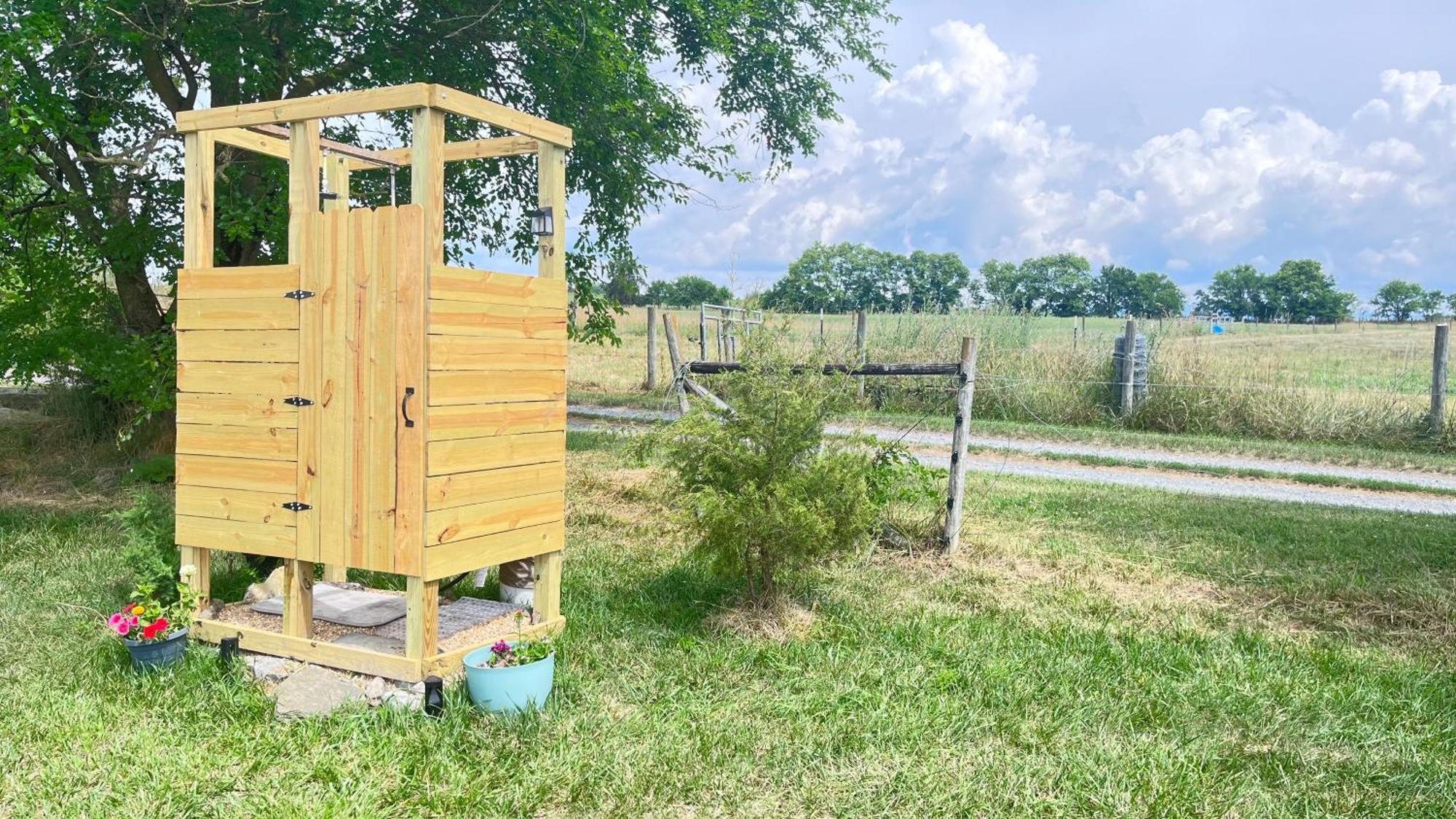 Shenandoah Valley Glamping - Amazing Views - Farm Edinburg Zewnętrze zdjęcie